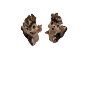 Vtg Skunk Salt & Pepper Shaker Set w/ Cork Stopper Made in Japan Imperfection 3"